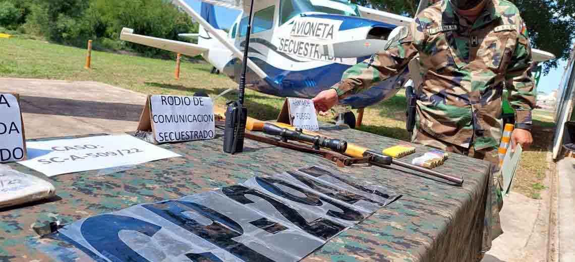 Felcn incauta avionetas, vehículos y aprehende a 11 presuntos “narcos”