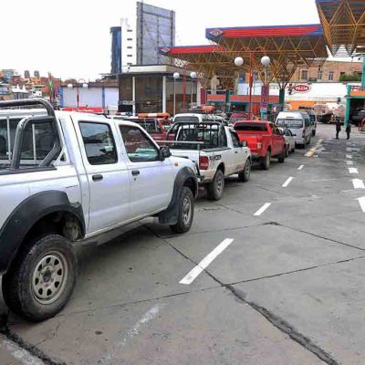 filas `por combustibles