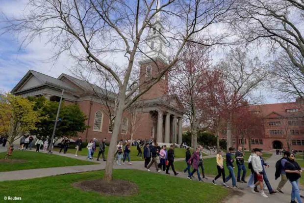 veto estudiantes Harvard