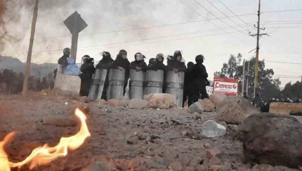 punto de bloqueo en Cochabamba