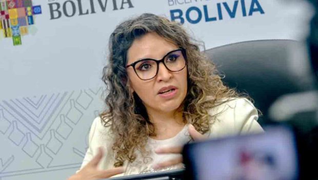 ministra de Salud