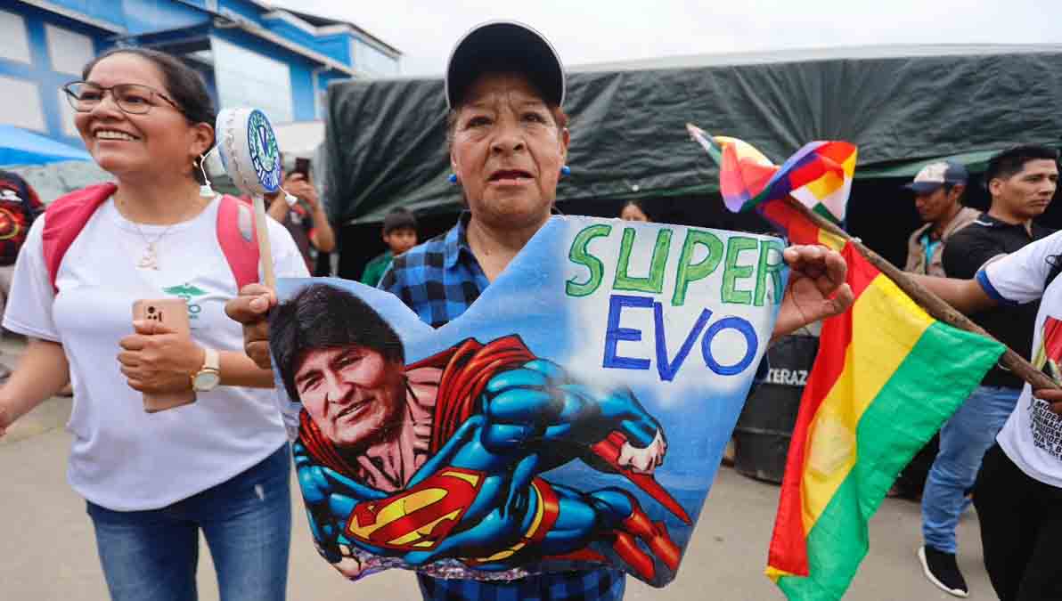 pancarta de Evo Morales