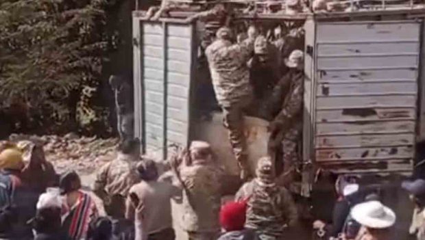 militares agredidos