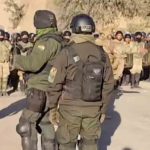 militares y policías en Parotani