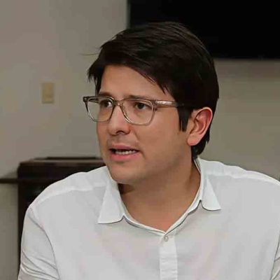 senador Uribe