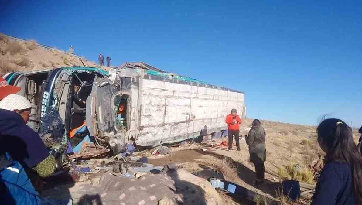 bus volcado
