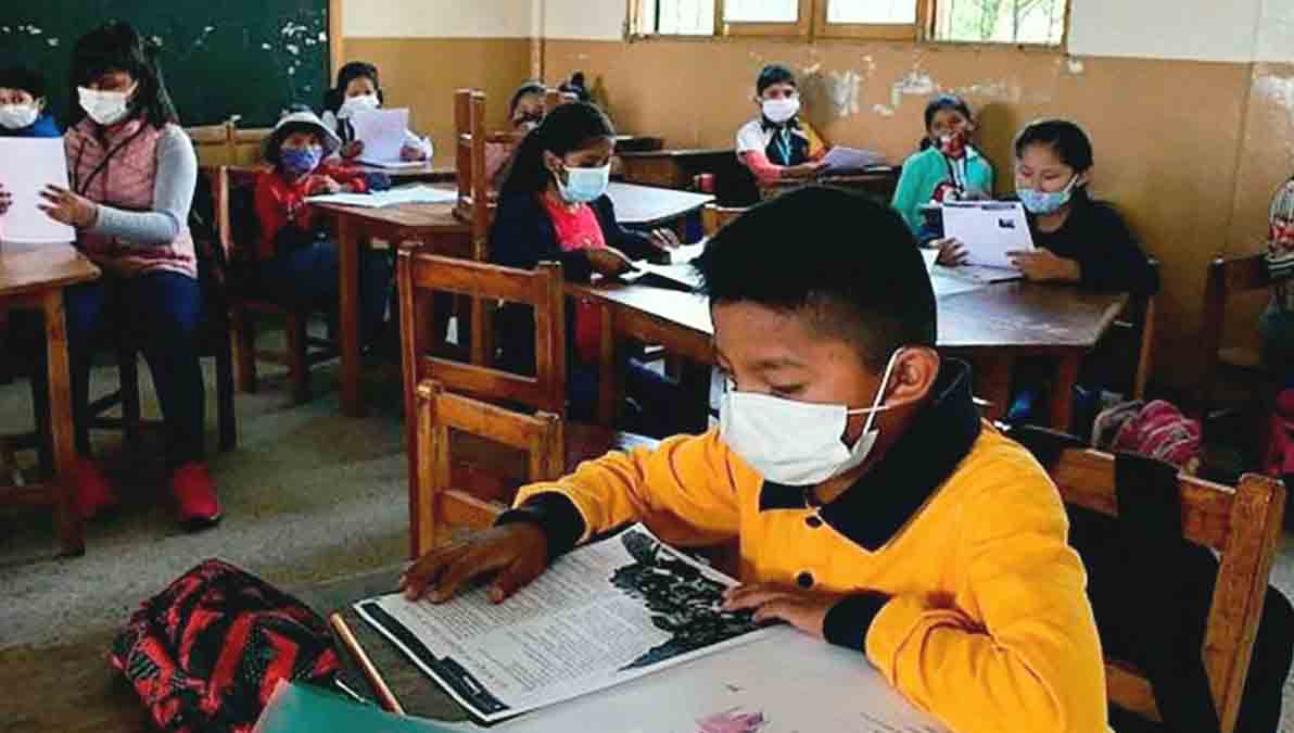 barbijo en colegios