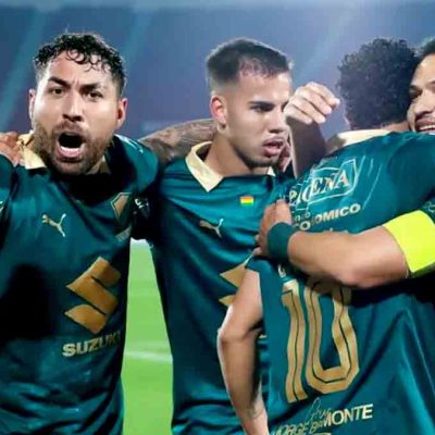 jugadores de Bolívar