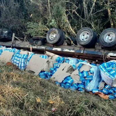 camión volcado