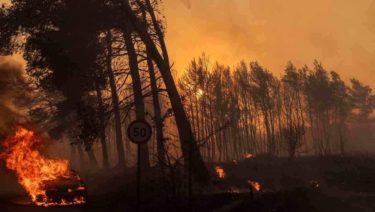 incendio en Atenas
