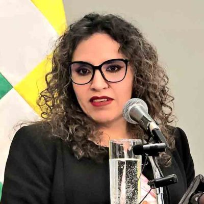 ministra de Salud