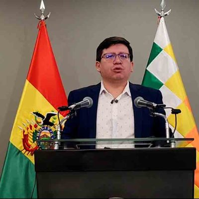 Ministro Sergio Cusicanqui Loayza,