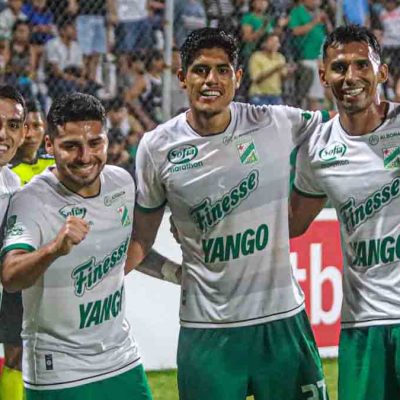 jugadores de Oriente Petrolero
