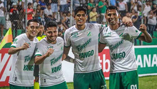 jugadores de Oriente Petrolero