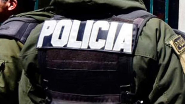 policía