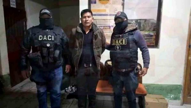 detienen a alcalde de Llallagua