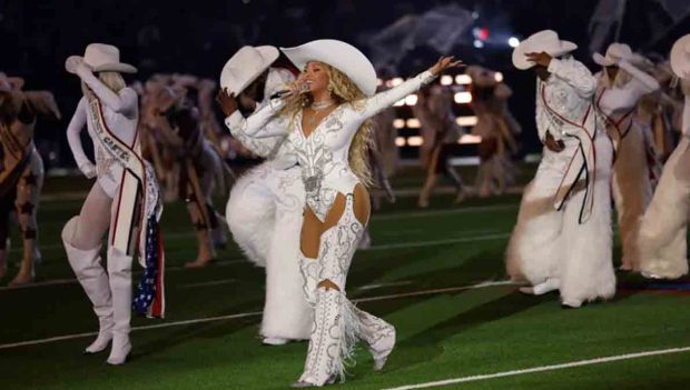 Beyonce gana su primer Emmy