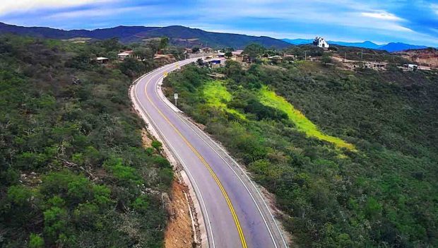 carretera Comarapa-Mataral