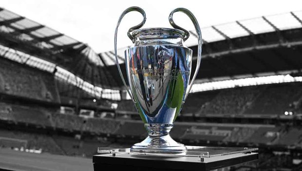 Champions cambia horario