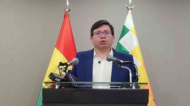 ministro Sergio Cusicanqui