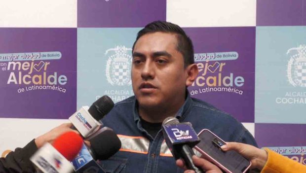 Dennis rosales, jefe de la UGR de la alcaldía de Cochabamba