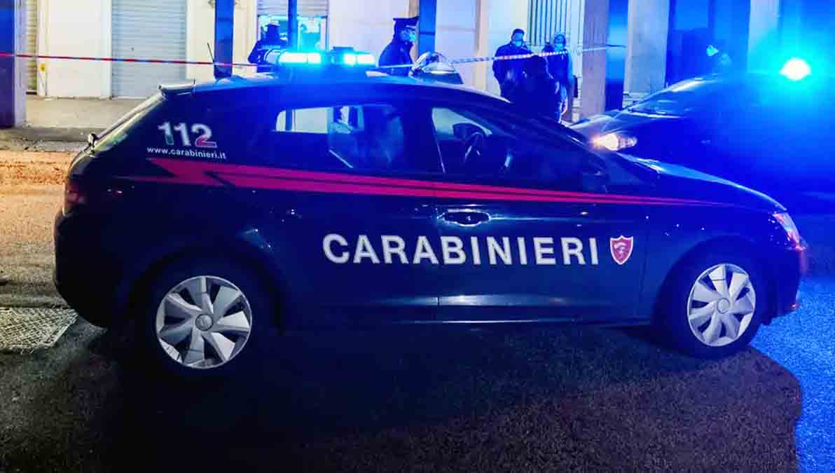 una patrulla de Carabineros de Italia