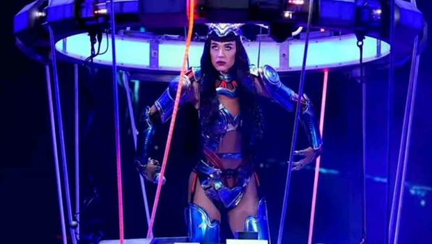 Katy Perry sufre descarga