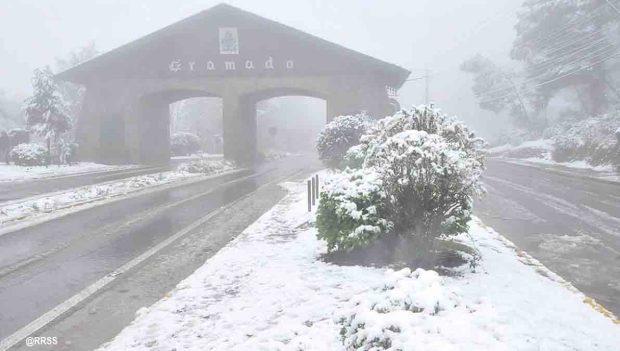 nieva en sur de Brasil
