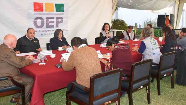 OEP valida resultados del 17 de agosto en Bolivia