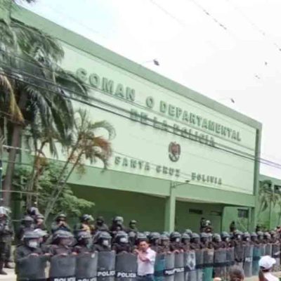 Comando policial de Santa Cruiz