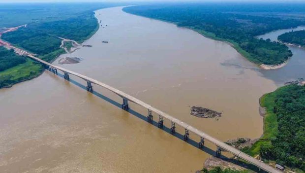 puente binacional sobre el Mamoré