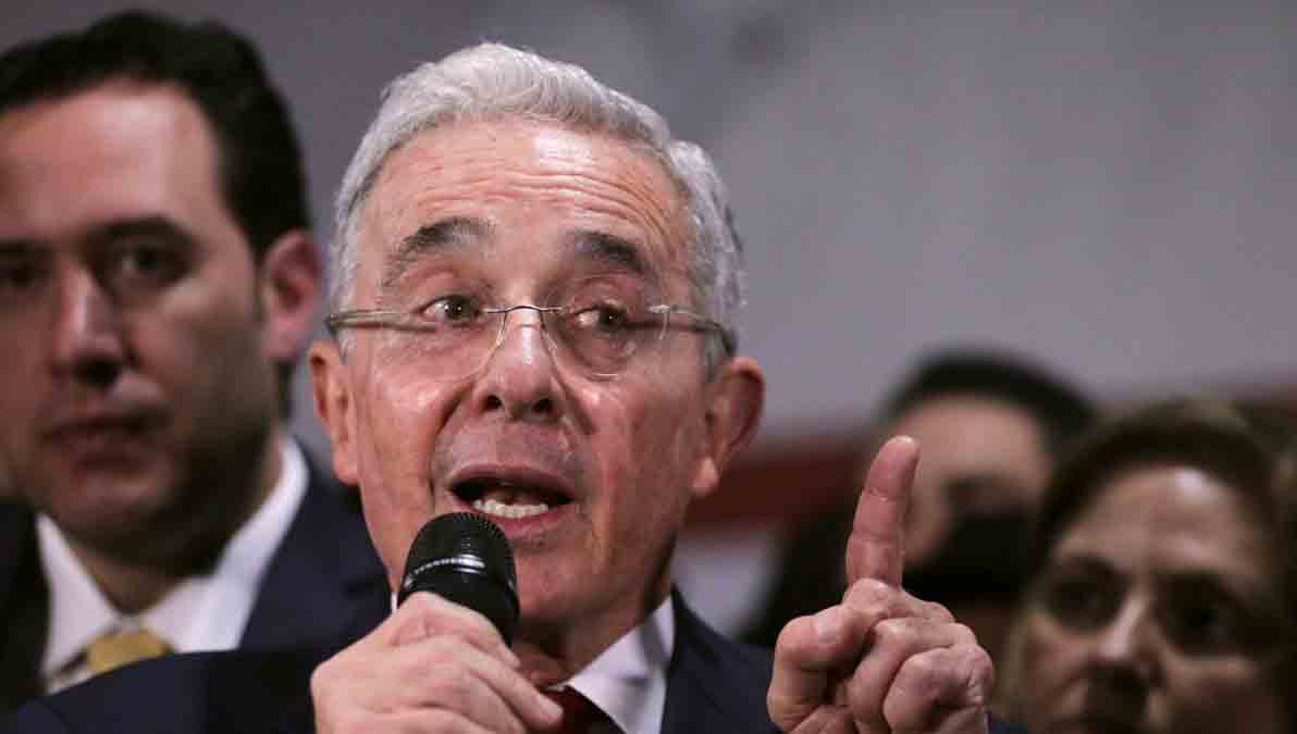 expresidente Uribe