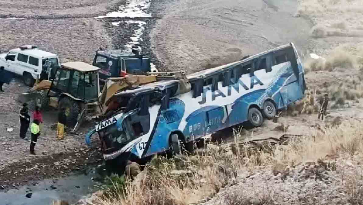 bus embarrancado