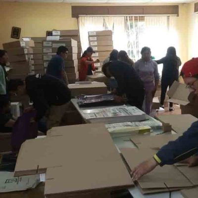 Fabrican maletas electorales en Bolivia para el balotaje