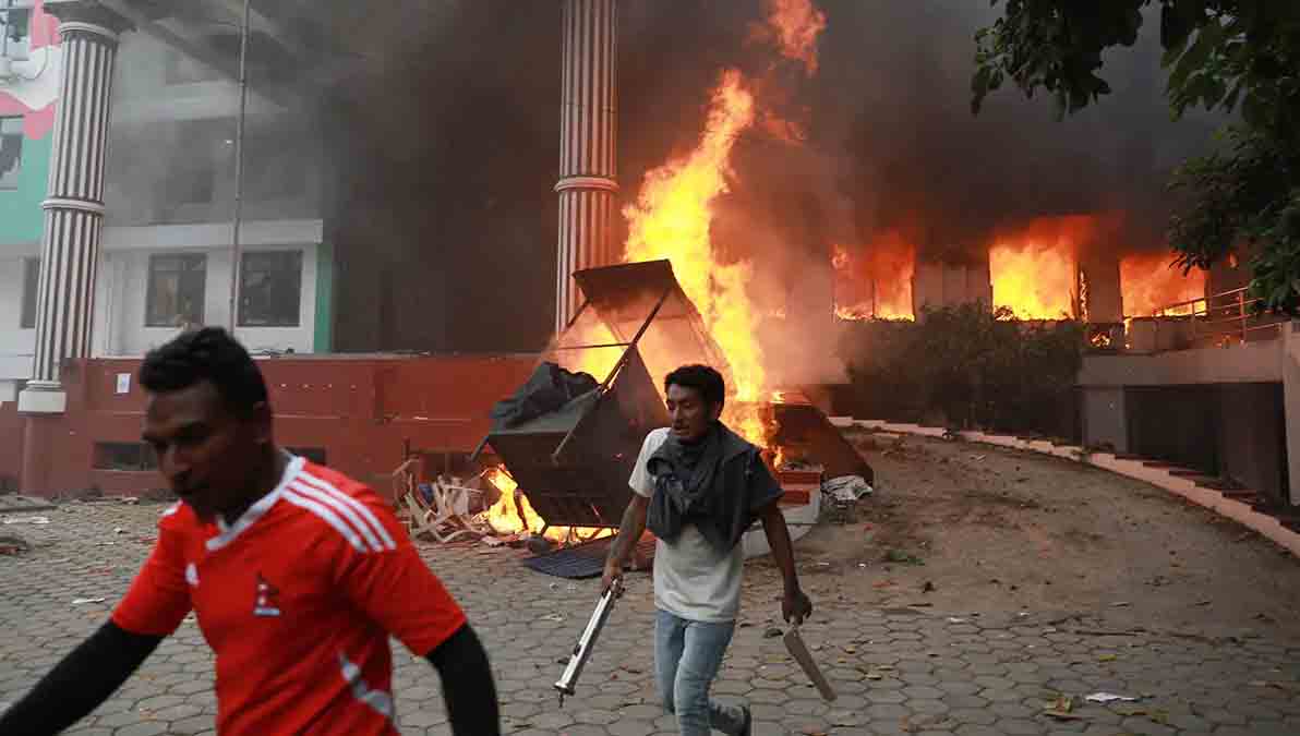 incendio Parlamento Nepal