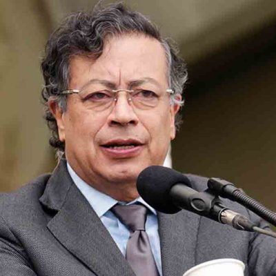 EEUU revoca visa a Petro