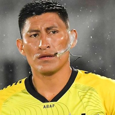 árbitro Renán Castillo