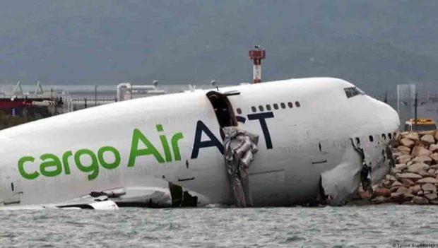 avión de carga accidentado en Hong Kong