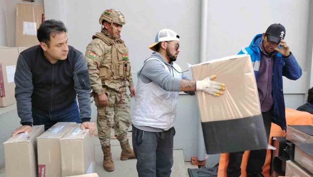 distribución material electoral