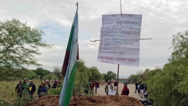 uno de los puntos de bloqueo en Abapó