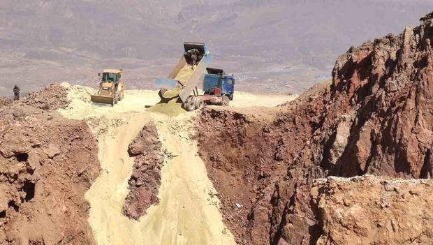 prohíben maquinaria pesada en Cerro Rico