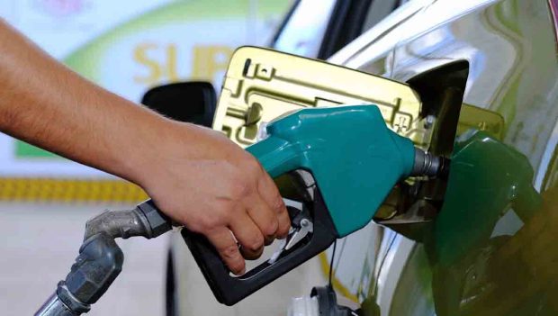 carguío de combustible