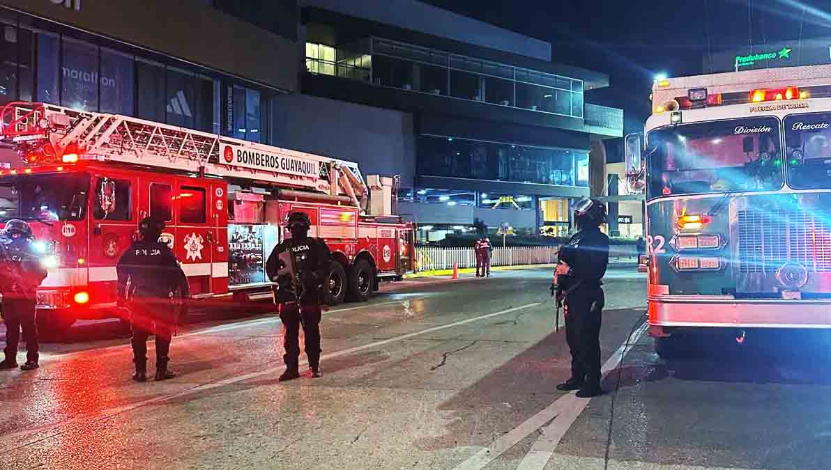 explosión de coche bomba en Ecuador