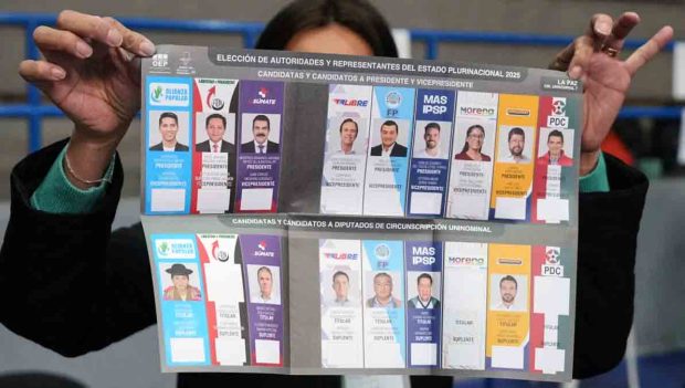 papeleta de sufragio de las elecciones del 17 de agosto