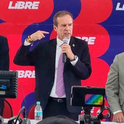 Jorge "Tuto" Quiroga, líder de Libre, en conferencia de prensa