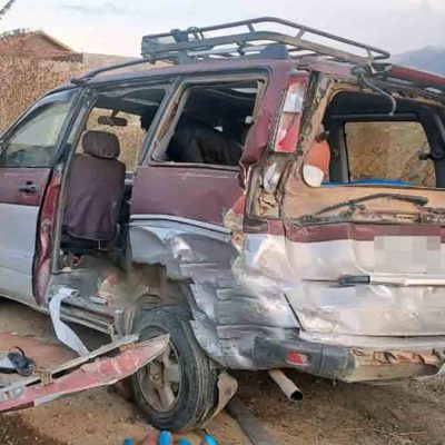 el minibús que se volcó en Tacopaya