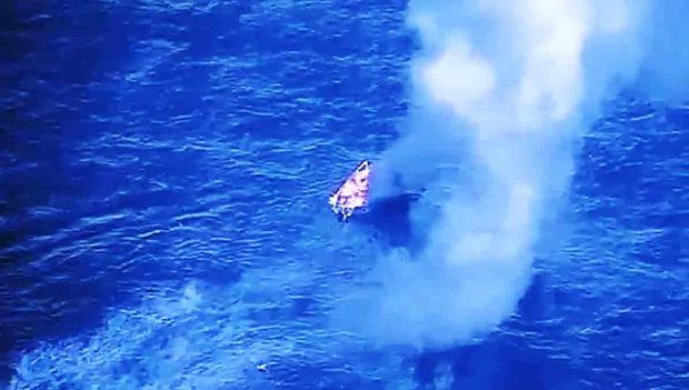 una de las narcolanchas destruidas por EEUU