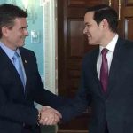 Paz y Rubio se estrechan la mano antes de reunirse en Washington