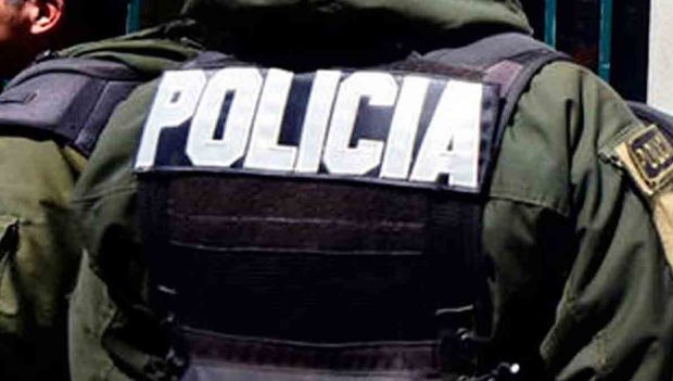 un policía boliviano