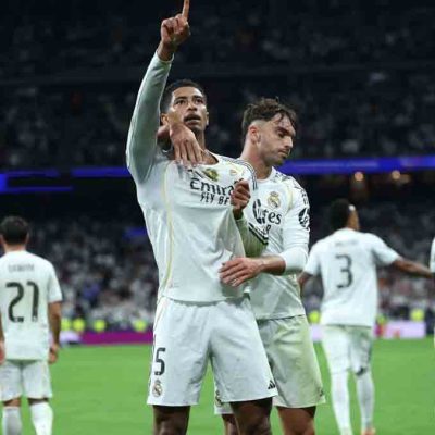 Jude Bellingham festeja el gol que convirtió